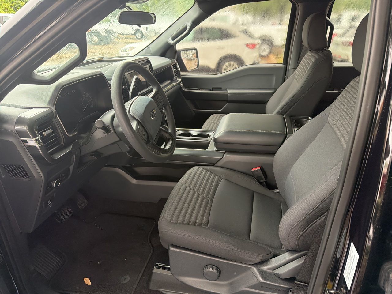 2022 Ford F-150 XL SuperCrew 5-1/2 Box's photo