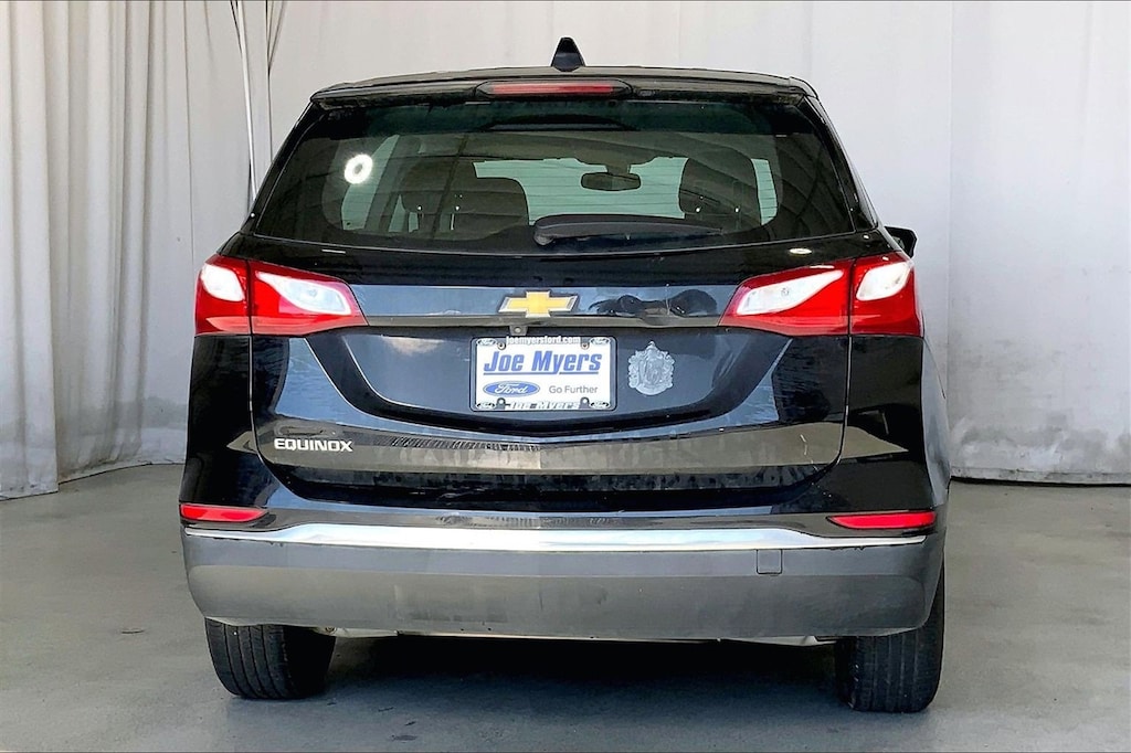 Used 2018 Chevrolet Equinox LS SUV
