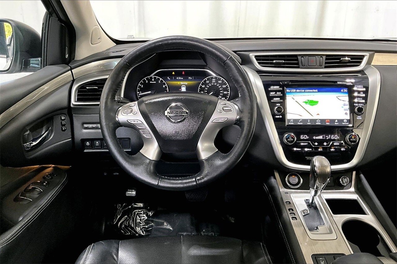 2018 Nissan Murano SL photo 2
