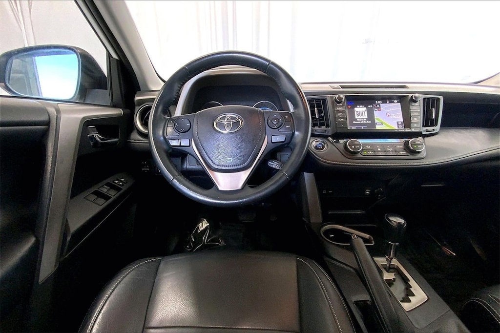 Used 2017 Toyota RAV4 XLE SUV