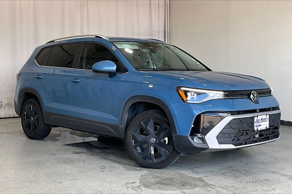 Used 2025 Volkswagen Taos 1.5T SE SUV