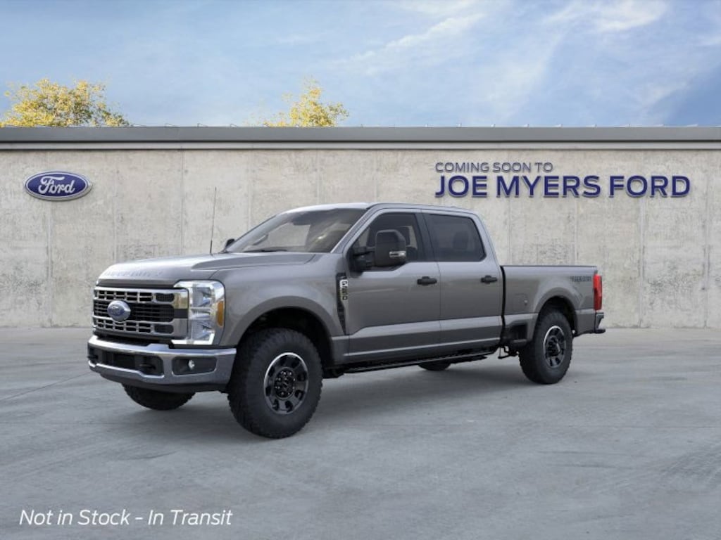 New 2026 Ford F-250 XLT Truck Crew Cab
