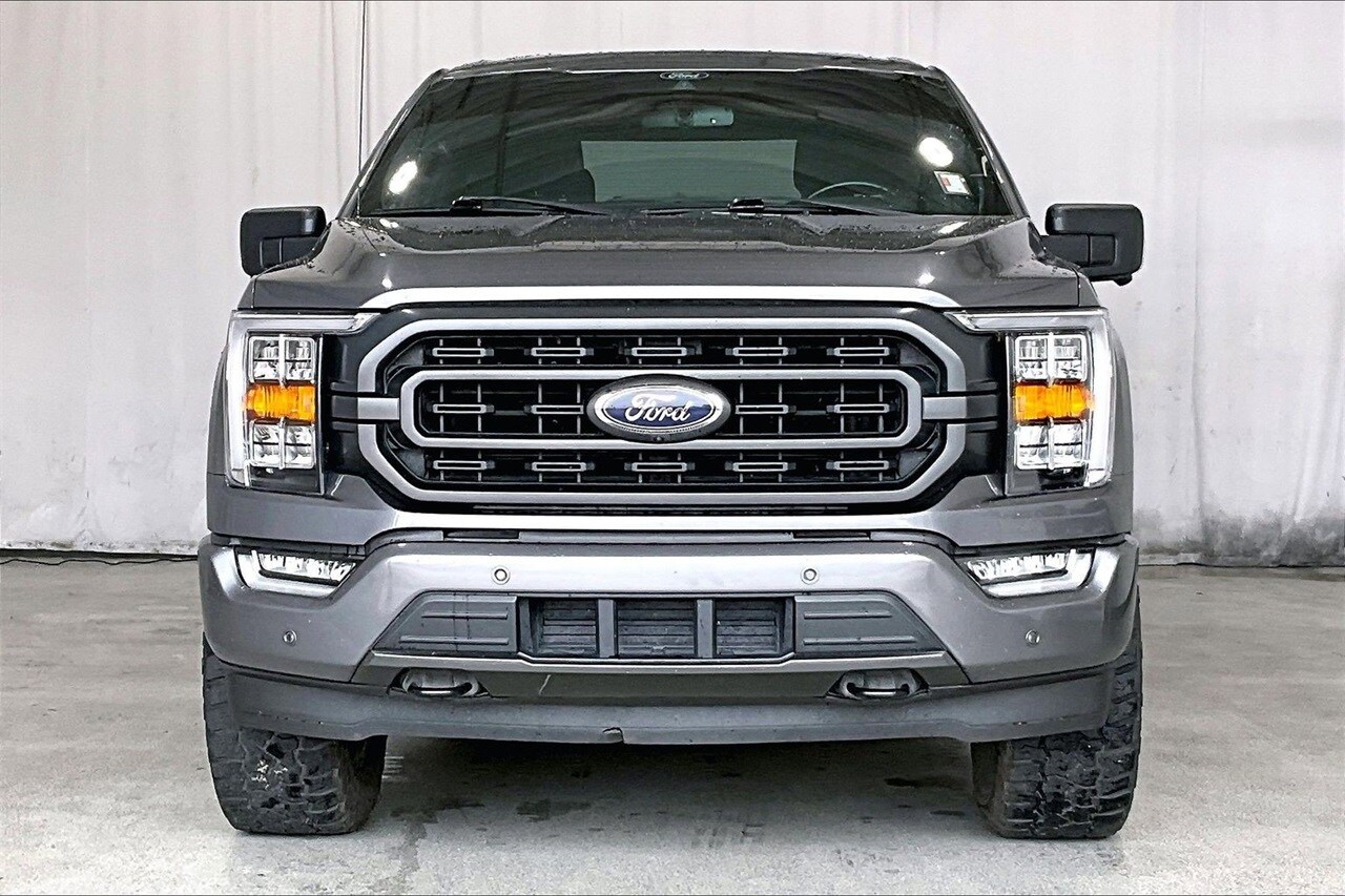 2021 Ford F-150 XLT photo 3