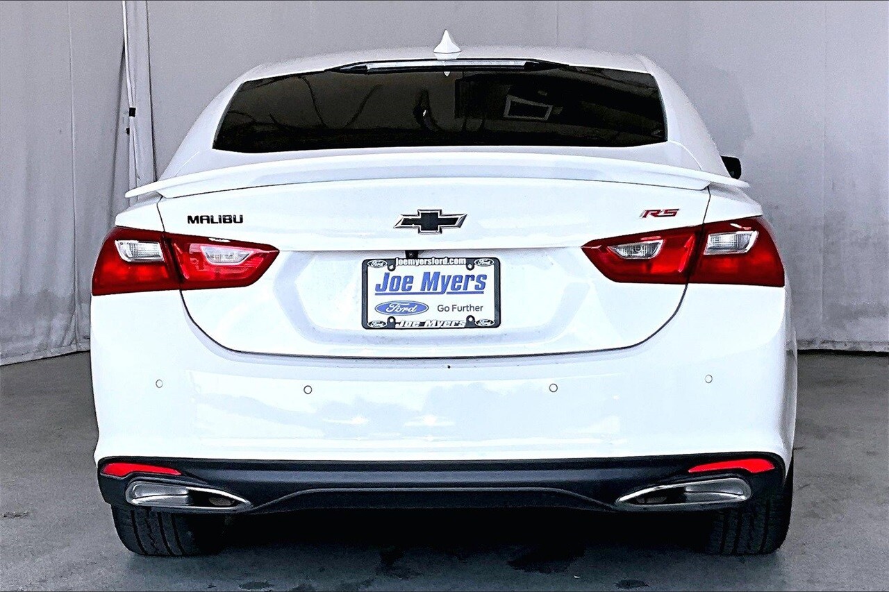 2024 Chevrolet Malibu RS photo 3