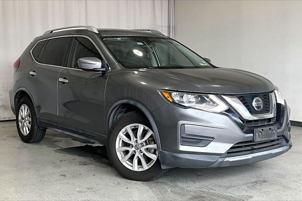Used 2019 Nissan Rogue SV SUV