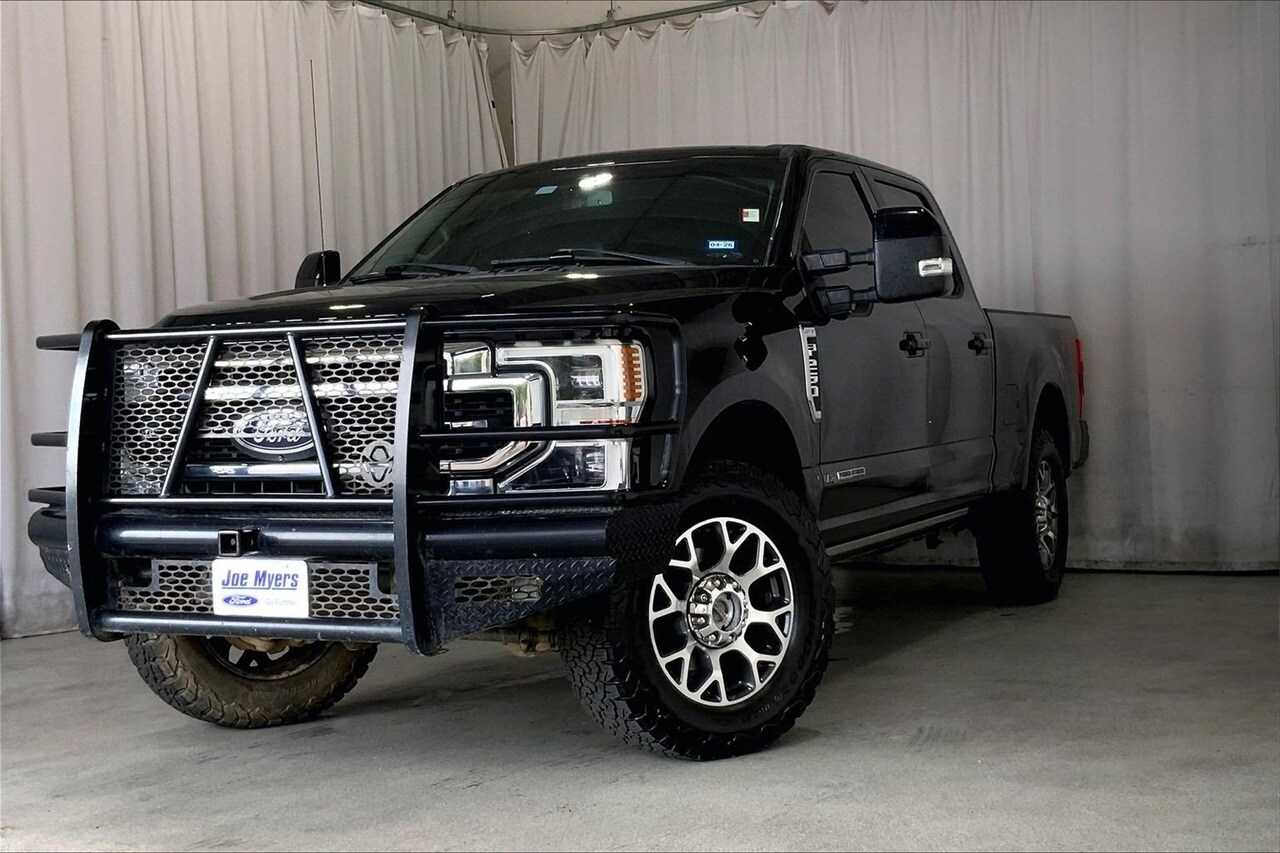 2021 Ford F-250 photo 2