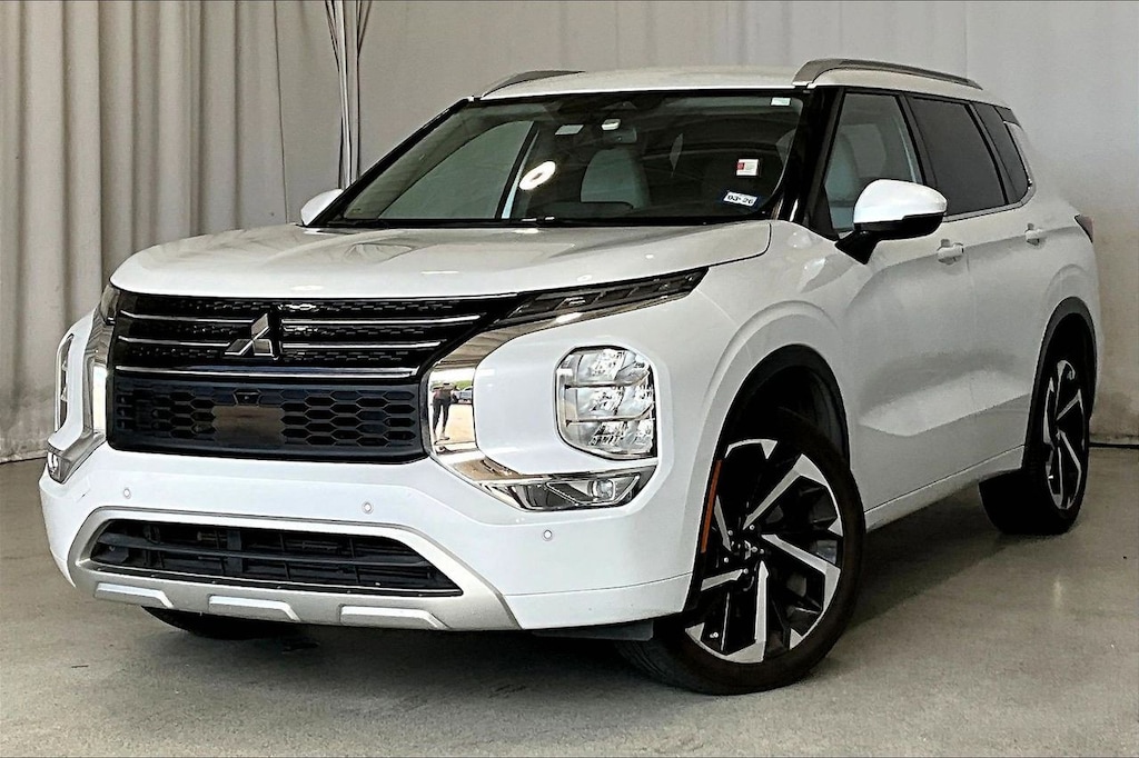 Used 2023 Mitsubishi