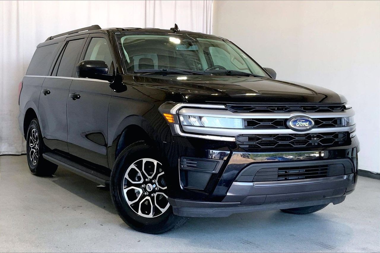 2024 Ford Expedition XLT MAX's photo