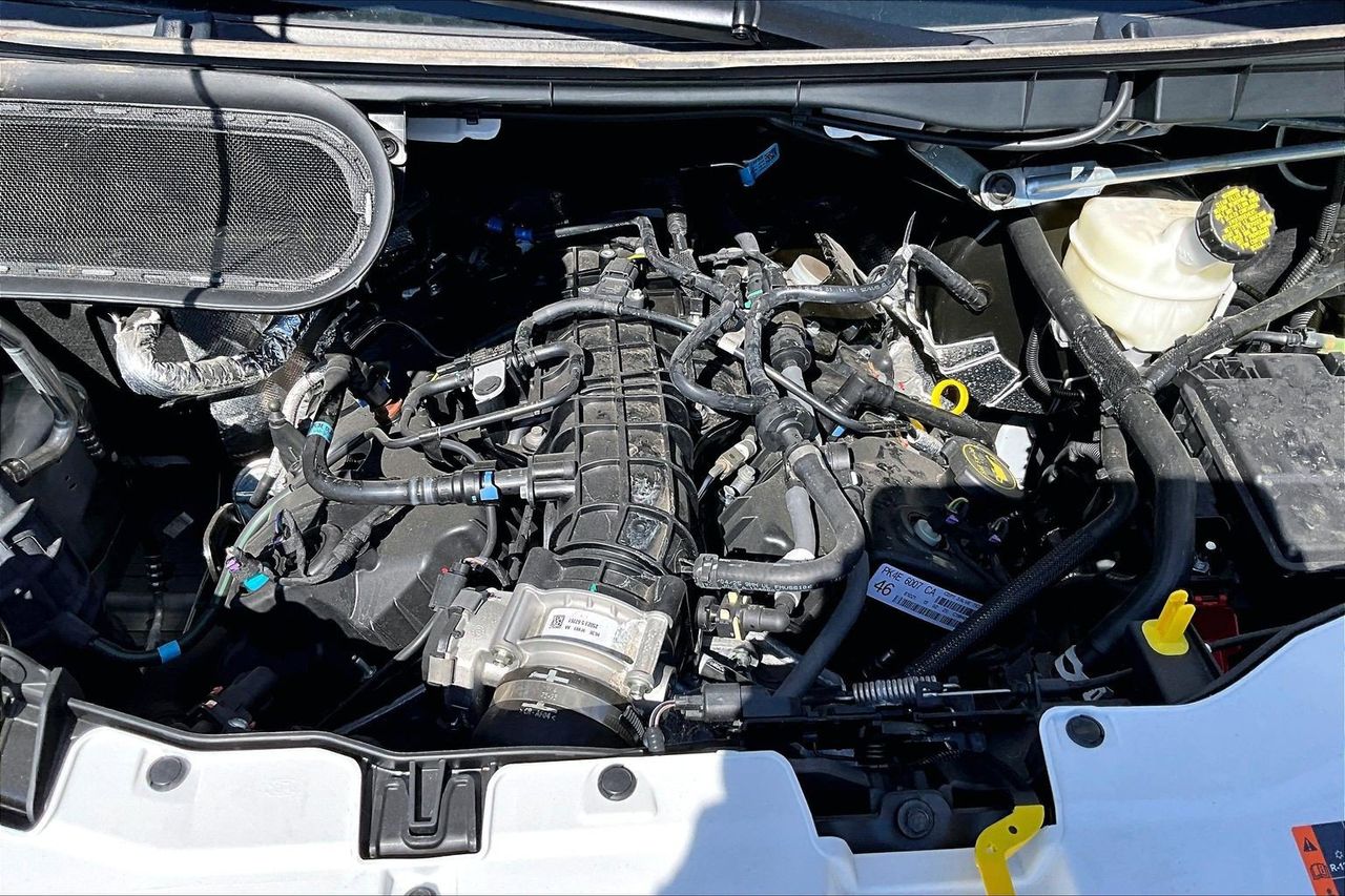 2025 Ford Transit Van Base - Photo 12