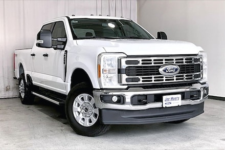 2023 Ford F-250SD XLT Truck
