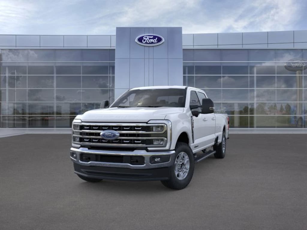 New 2026 Ford F-350 XLT Truck Crew Cab