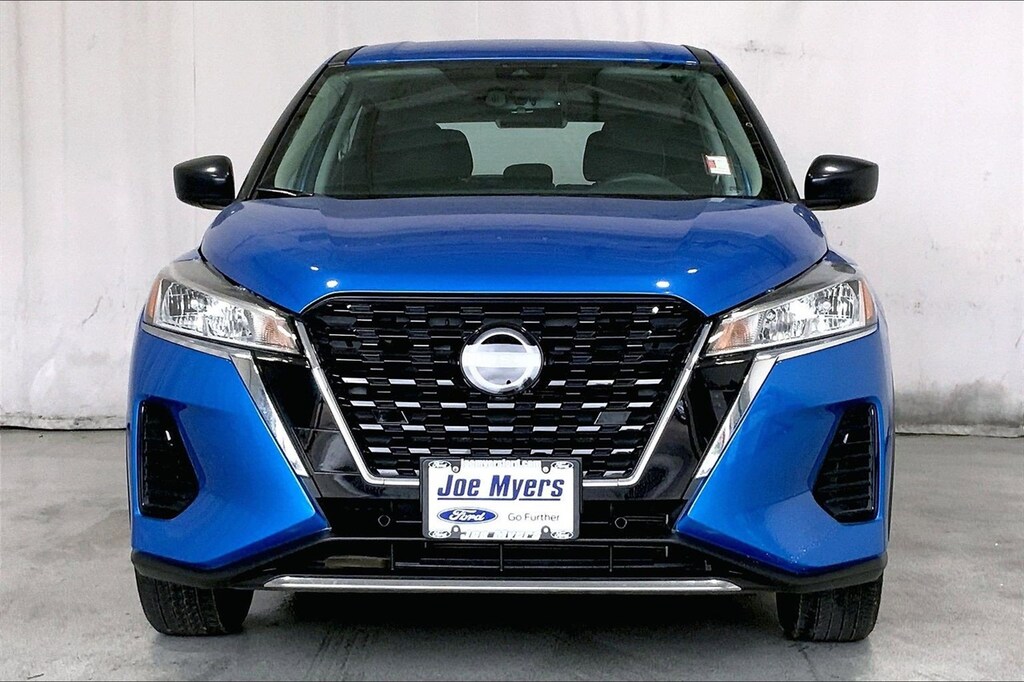 Used 2024 Nissan Kicks S SUV
