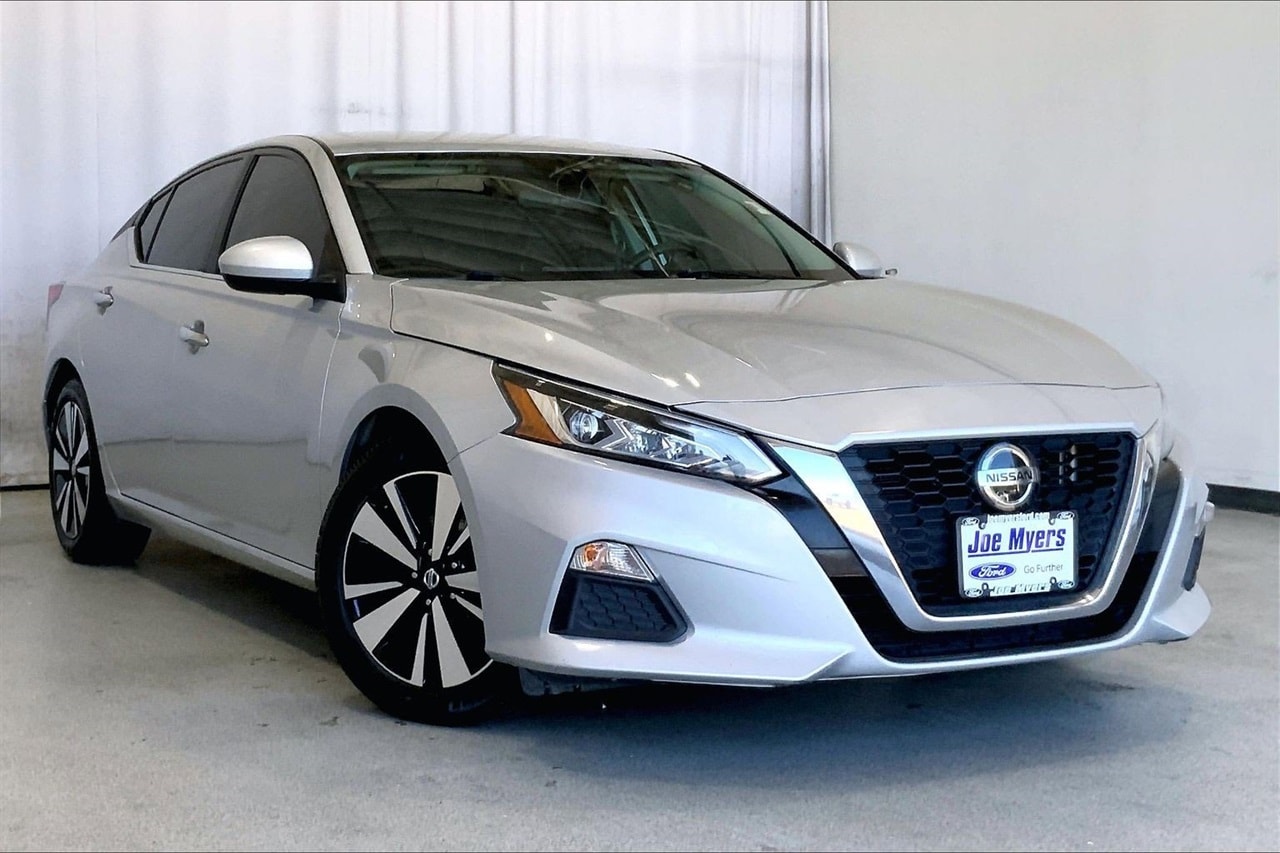 2022 Nissan Altima SV