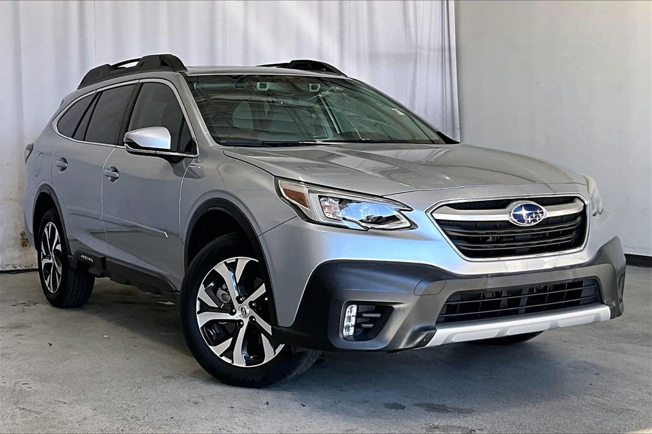 2022 Subaru Outback Limited's photo