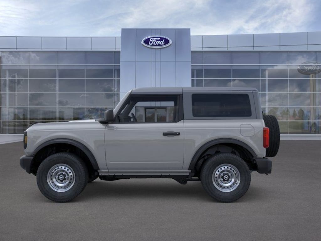 New 2026 Ford Bronco Base SUV