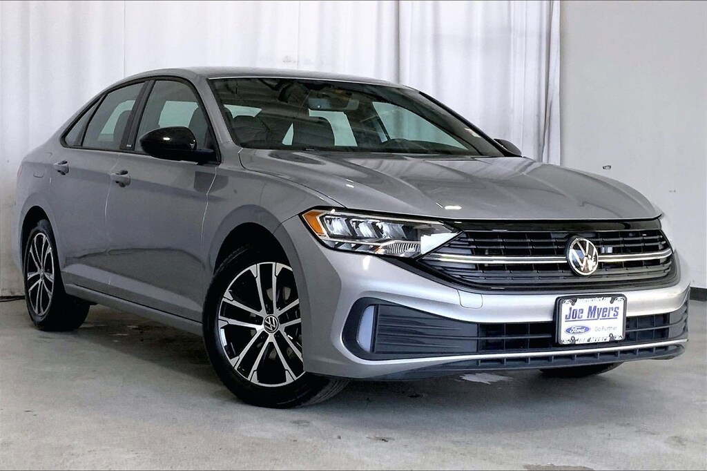 Used 2024 Volkswagen Jetta 1.5T Sport Sedan