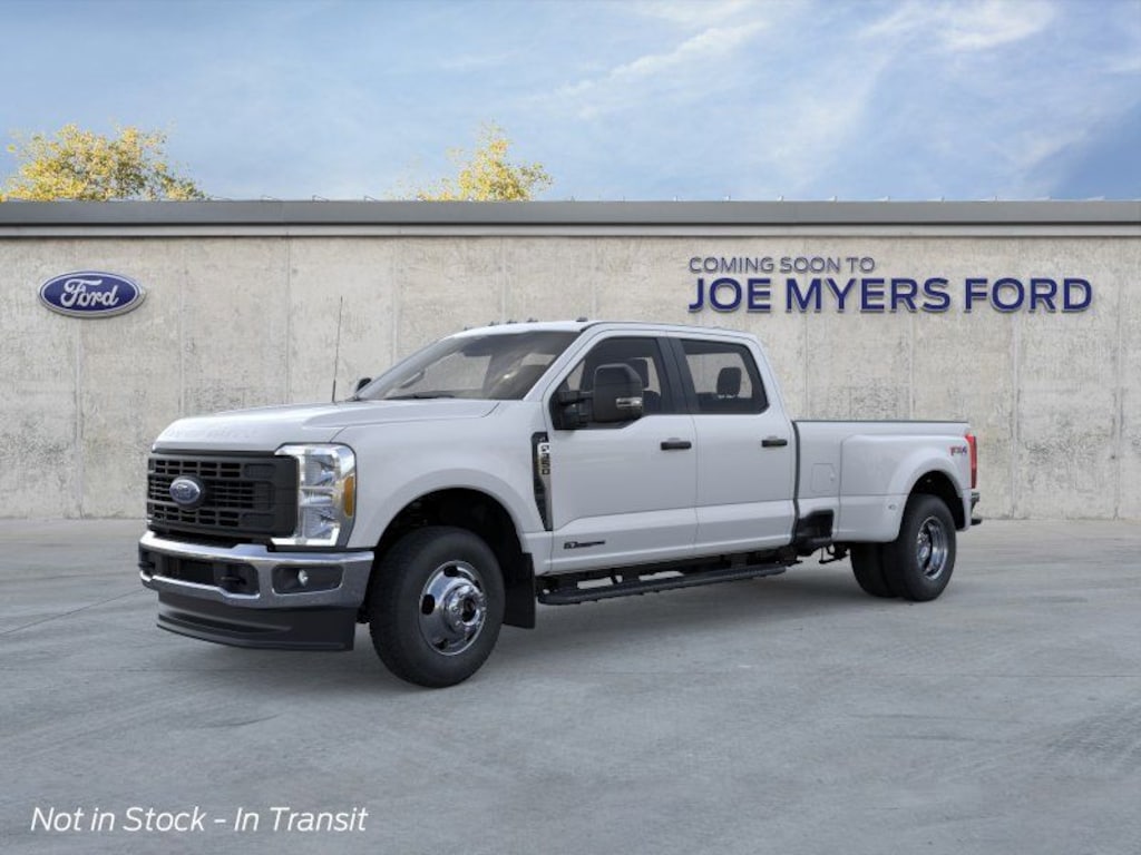 New 2026 Ford F-350 XL Truck Crew Cab