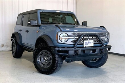 2025 Ford Bronco Badlands SUV