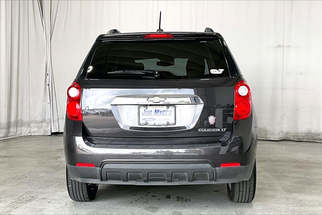 2015 Chevrolet Equinox LT photo 3