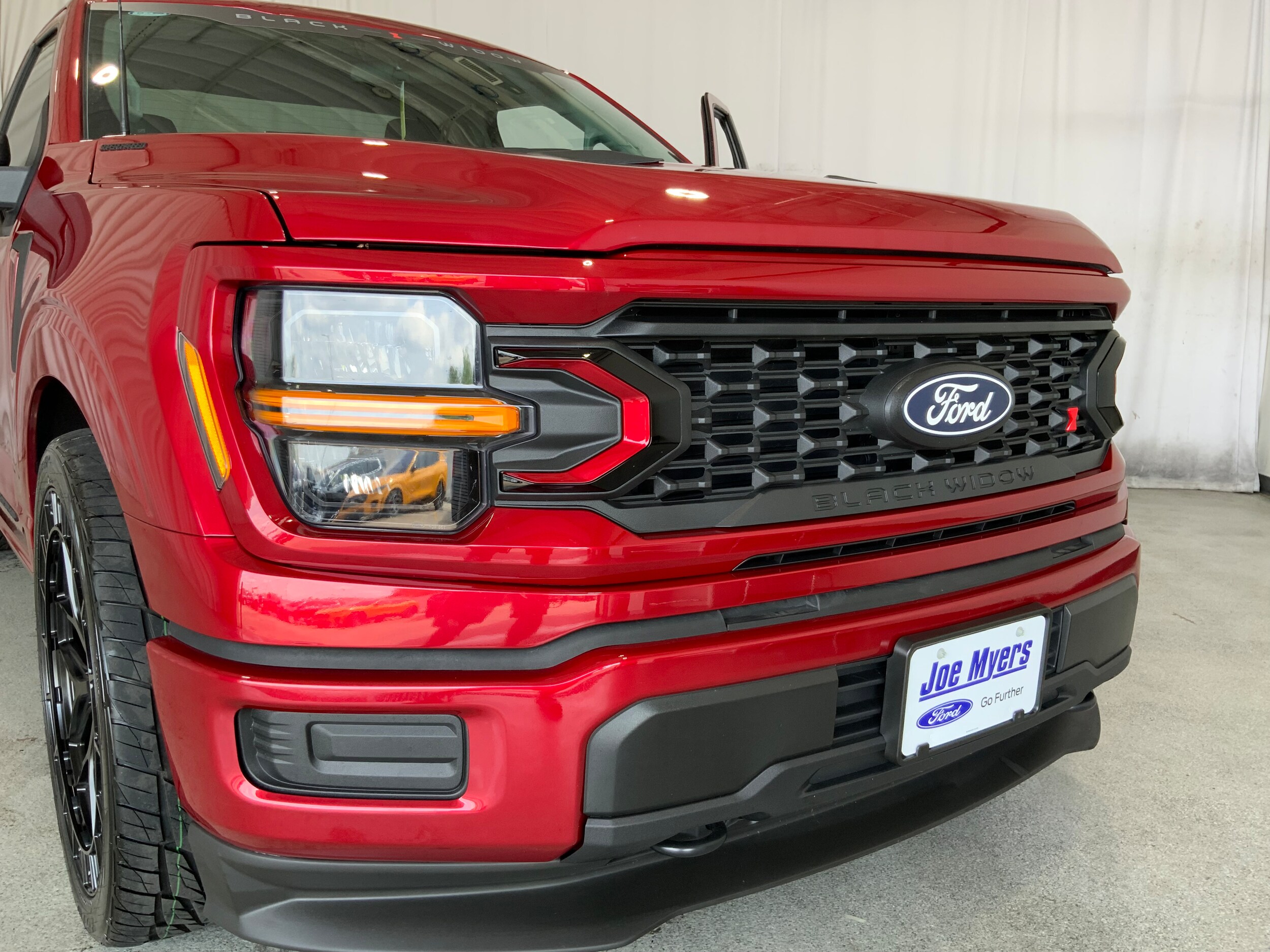 2025 Ford F-150 XL photo 3
