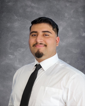 Staff member Jason Romero from ID_dbbcec8b4dd9
