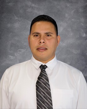 Staff member Alejandro Gomez Sanchez from ID_79206f8001ed