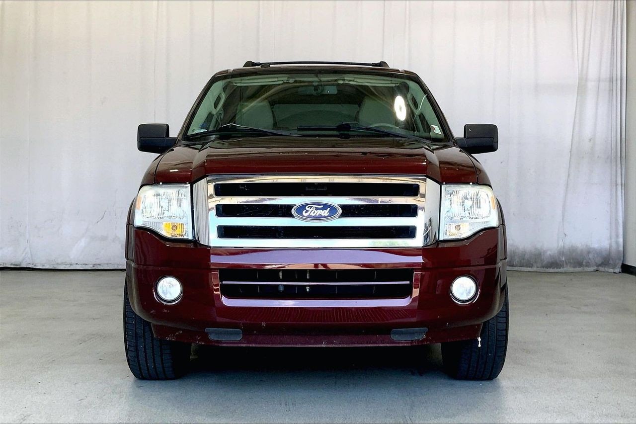 Used 2011 Ford Expedition XLT with VIN 1FMJU1H56BEF03483 for sale in Jersey Village, TX