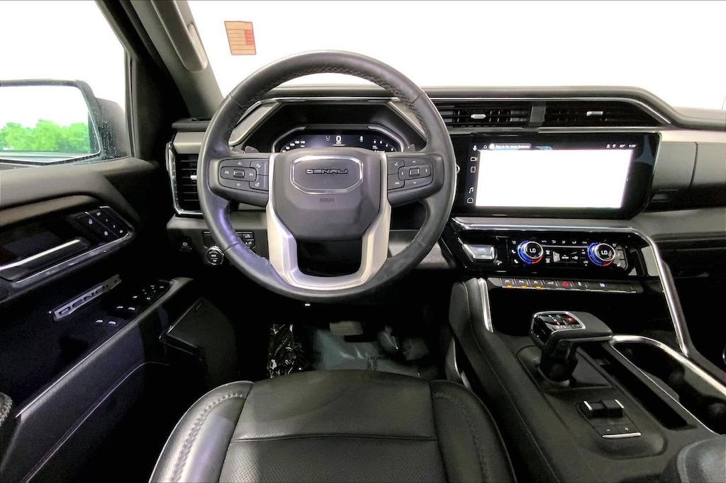 Used 2024 GMC