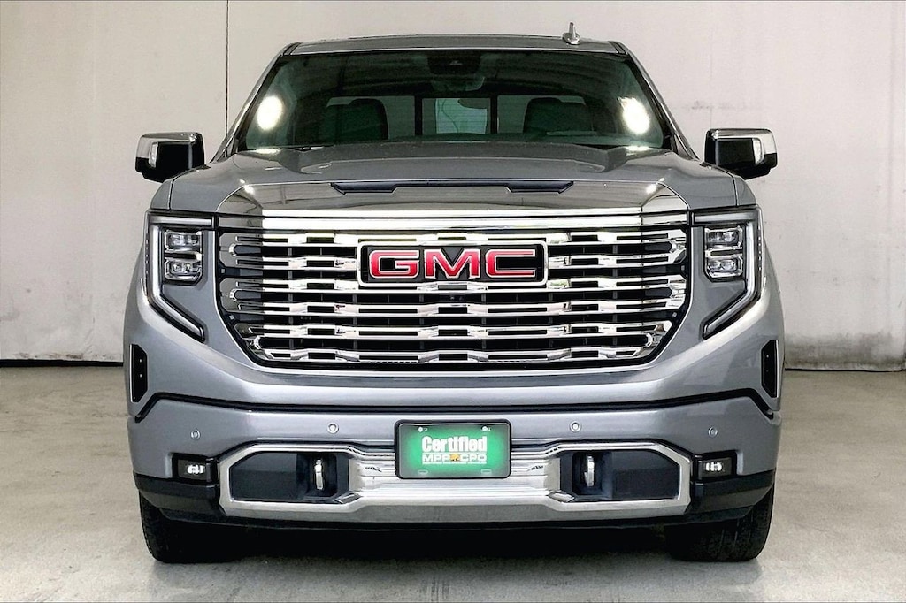 Used 2024 GMC