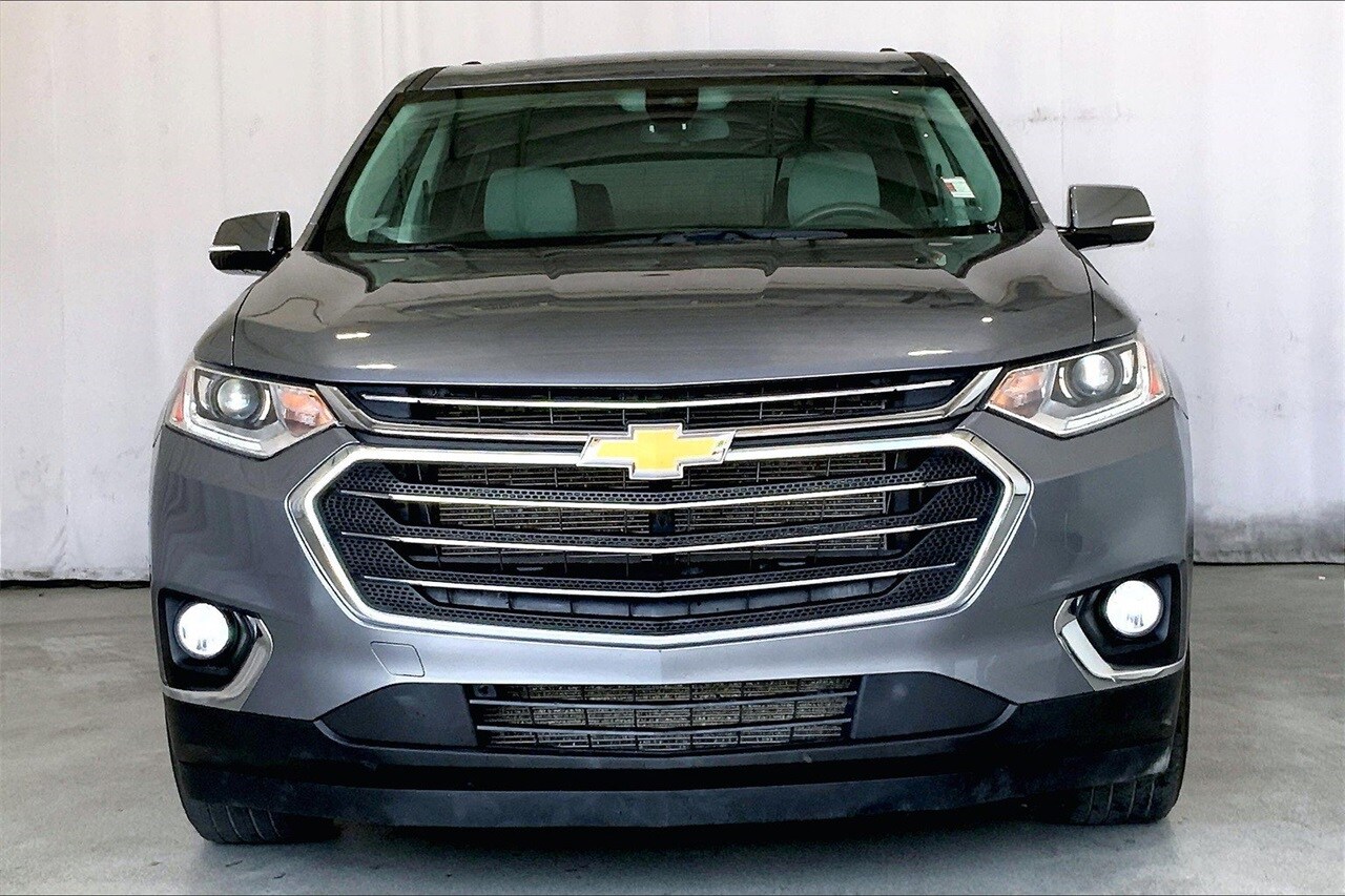 2020 Chevrolet Traverse photo 3