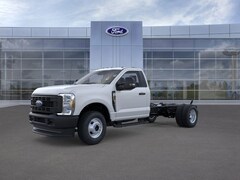 2025 Ford F-350 Chassis Truck Regular Cab