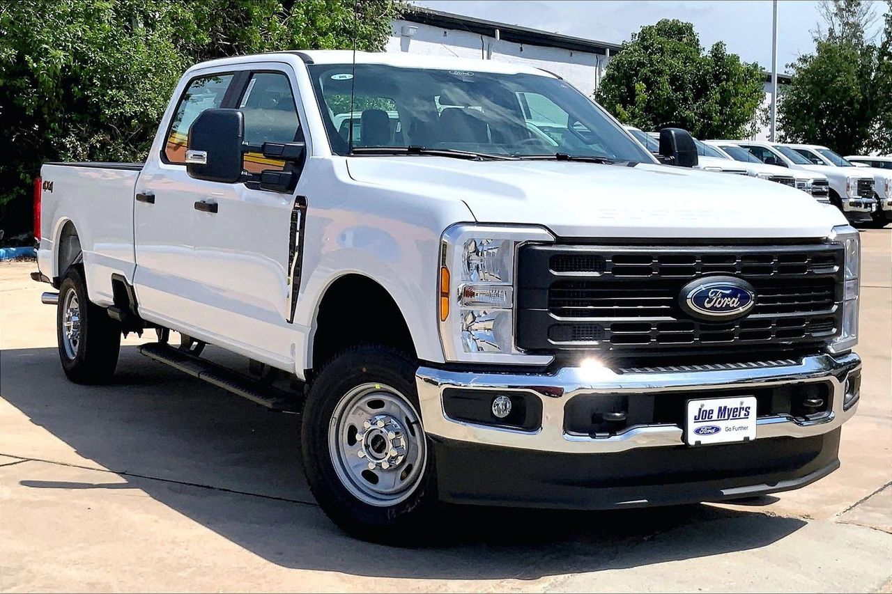 2026 Ford F-250 XL 4x4 Crew Cab 8' Box's photo