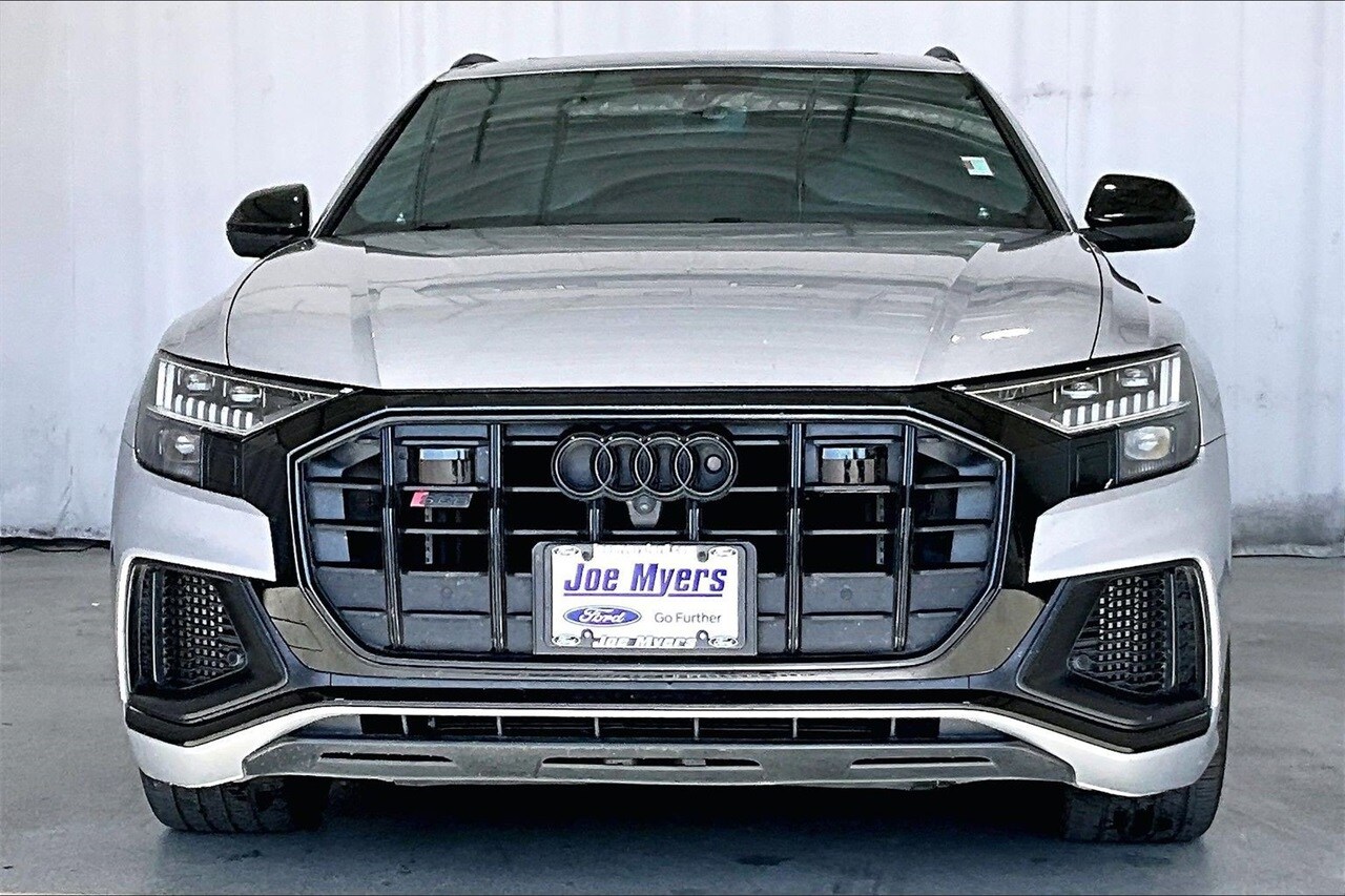 2021 Audi SQ8 Prestige photo 3