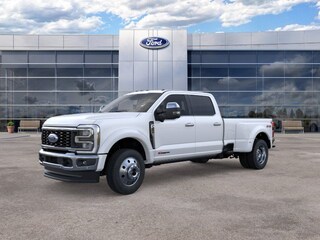 2026 Ford F-450 Lariat Truck Crew Cab
