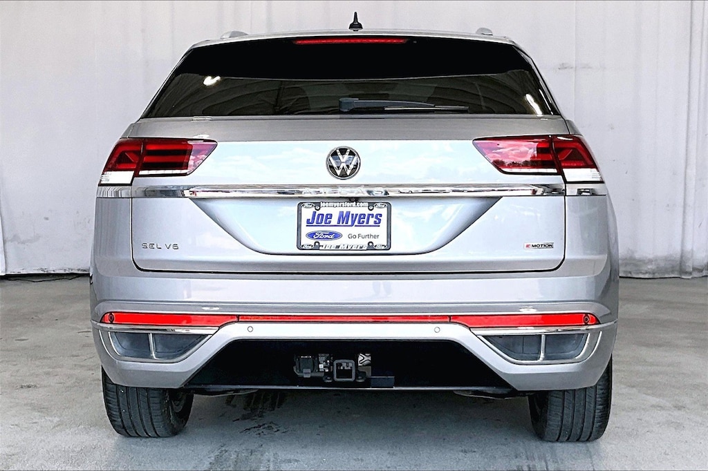 Used 2022 Volkswagen Atlas Cross Sport 3.6L V6 SEL R-Line SUV