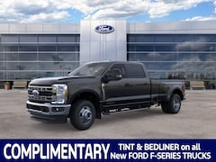 2026 Ford F-350 XLT Truck Crew Cab
