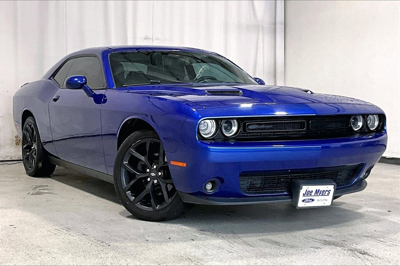 2021 Dodge Challenger SXT's photo