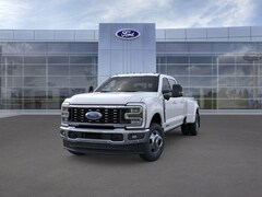 2025 Ford F-350 Lariat Truck Crew Cab
