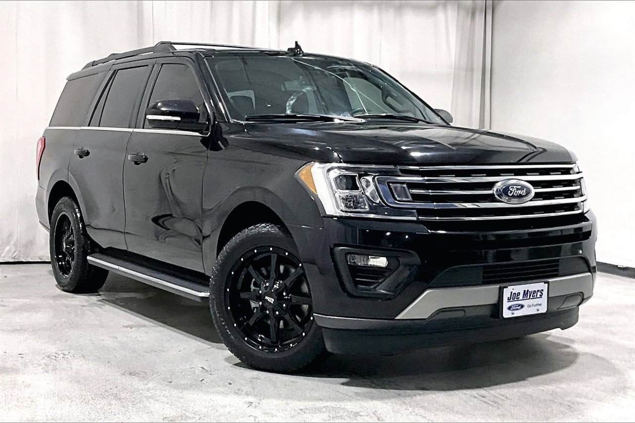 2021 Ford Expedition XLT's photo