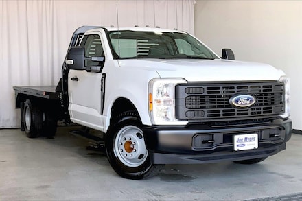 2025 Ford F-350SD XL Chassis