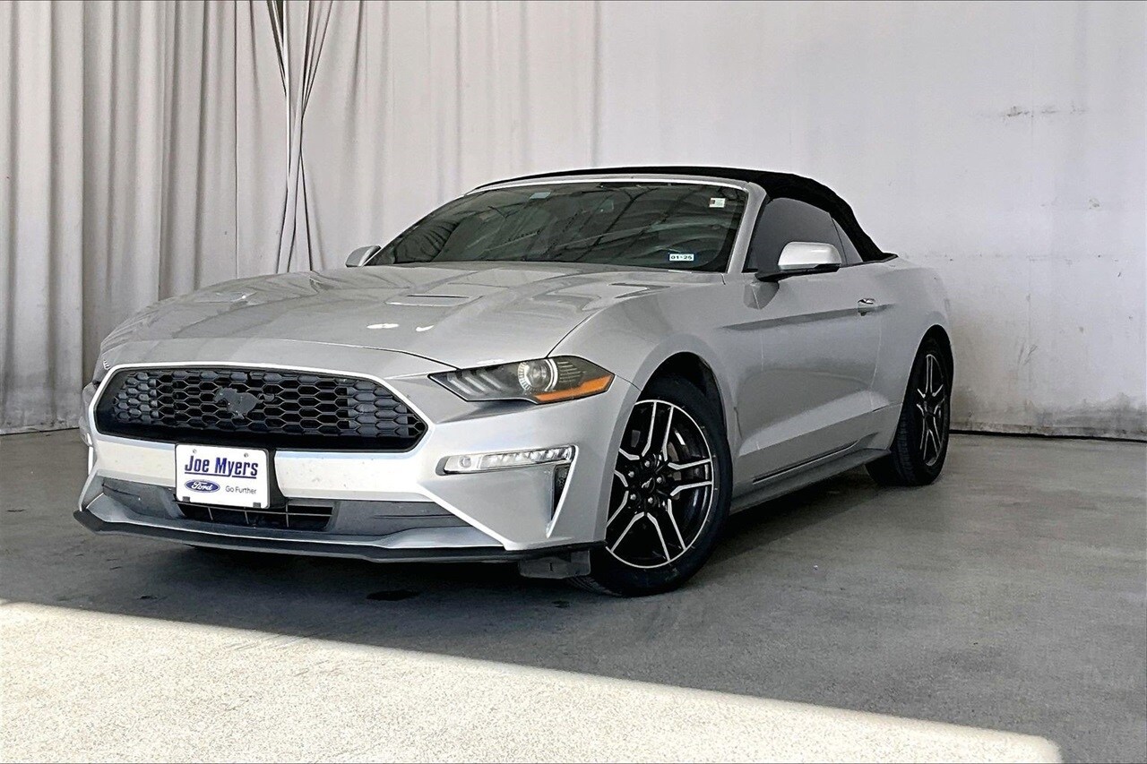 2019 Ford Mustang EcoBoost Premium Convertible photo 2