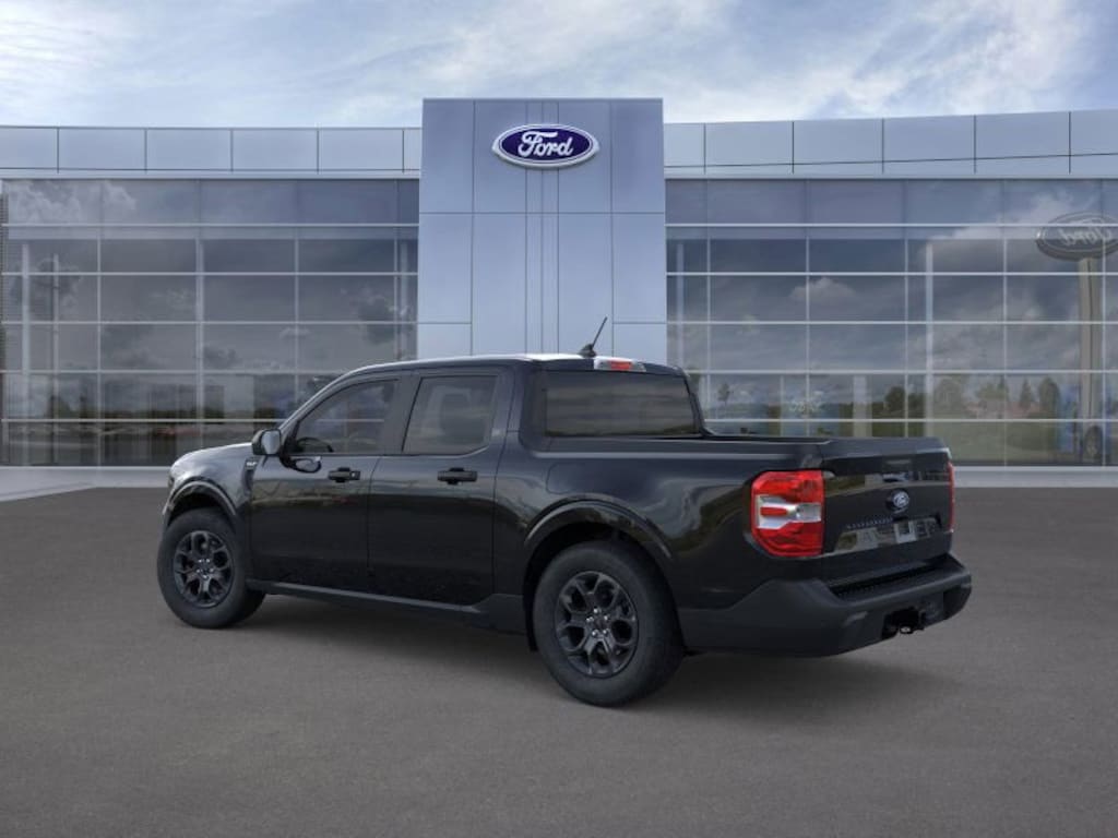 New 2026 Ford Maverick XLT Truck SuperCrew