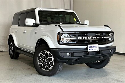 2024 Ford Bronco Outer Banks SUV