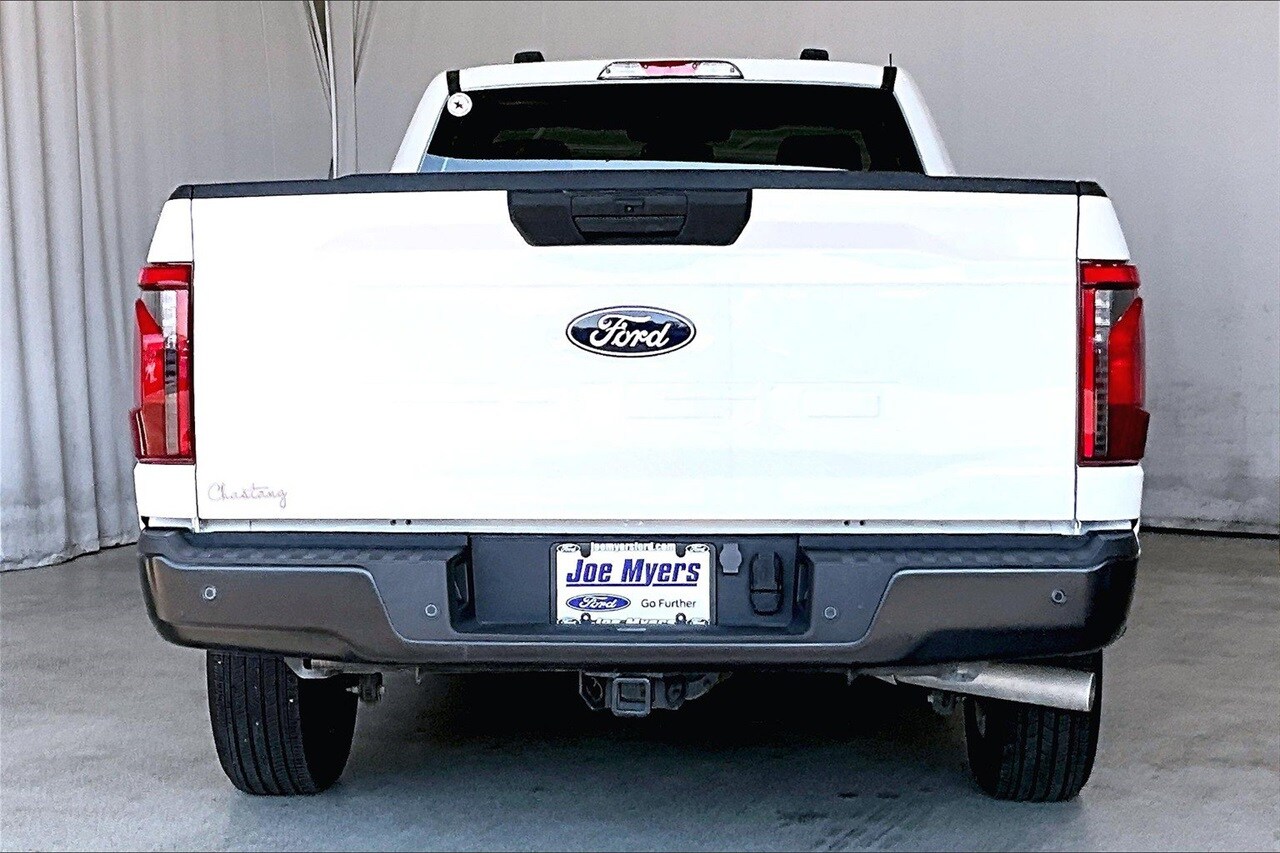 2024 Ford F-150 XL photo 4