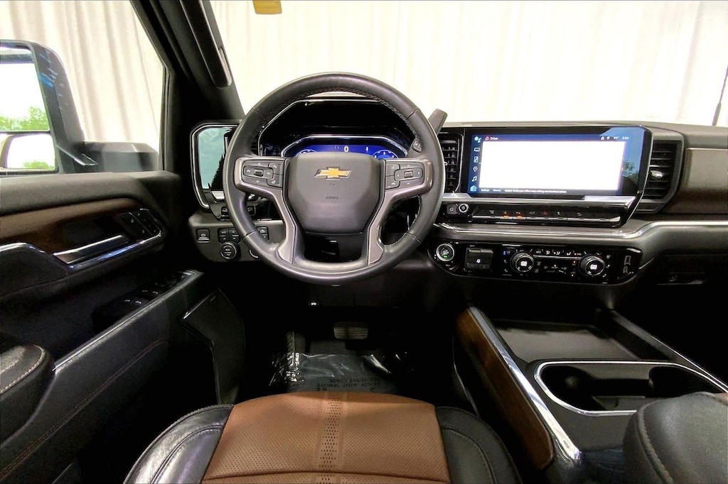 Used 2024 Chevrolet Silverado 2500HD High Country Truck