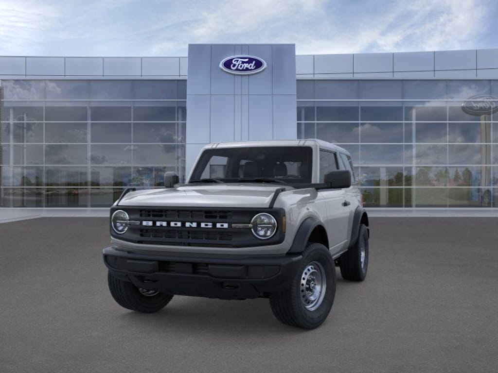 New 2026 Ford Bronco Base SUV