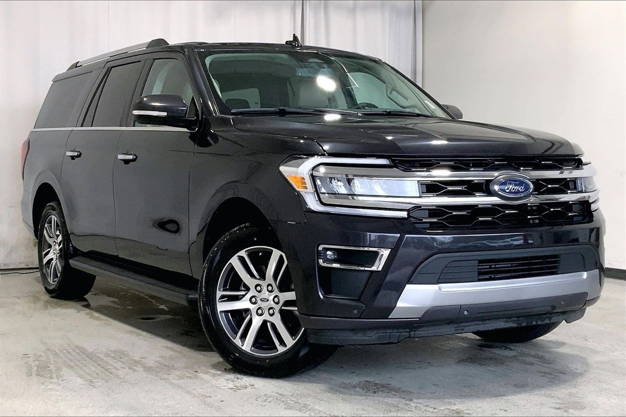 2024 Ford Expedition Limited's photo