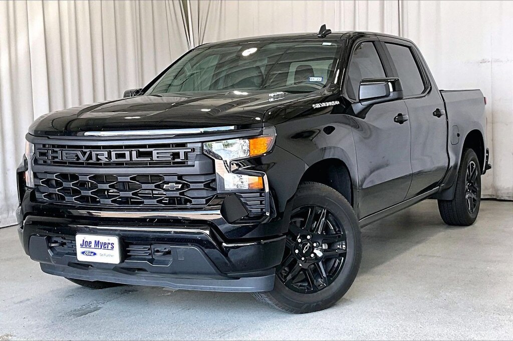 Used 2025 Chevrolet