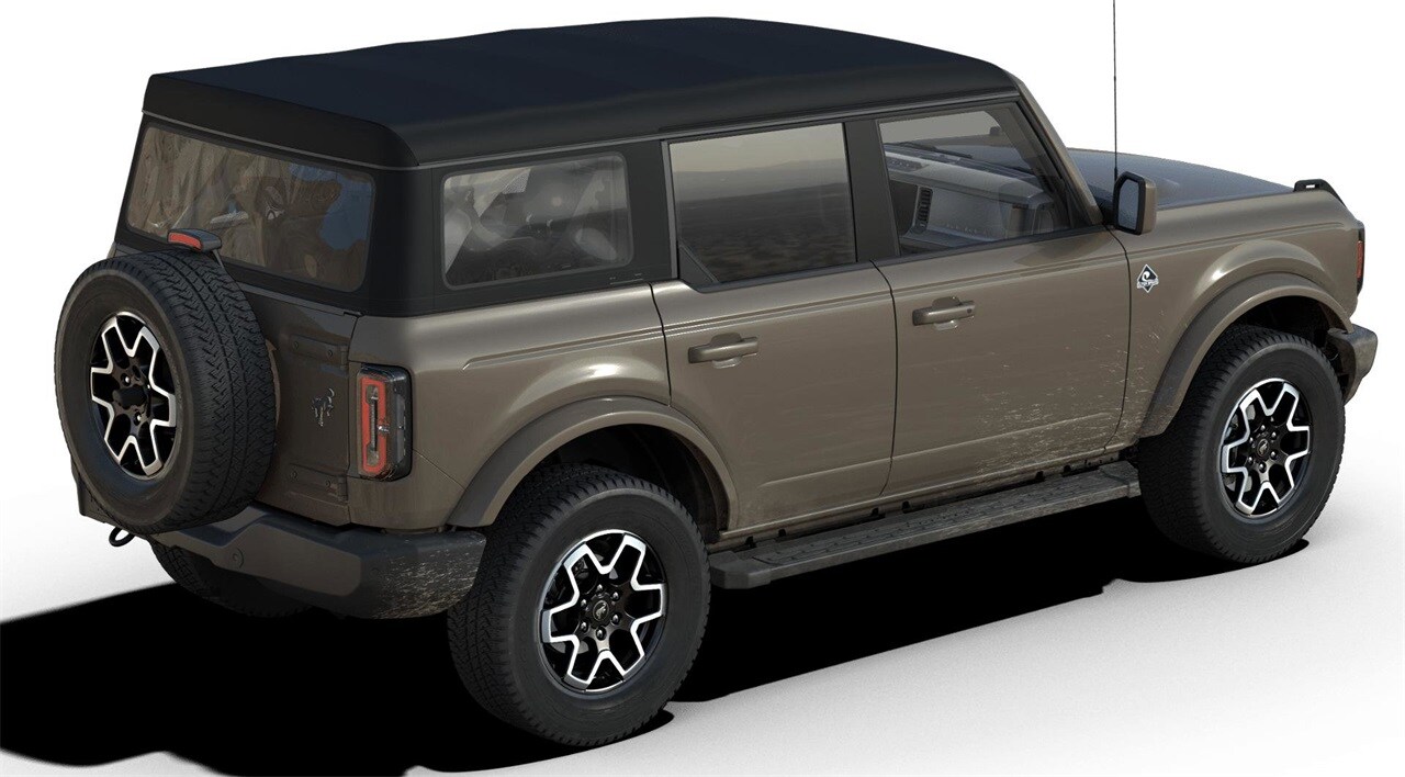 2025 Ford Bronco Outer Banks photo 3