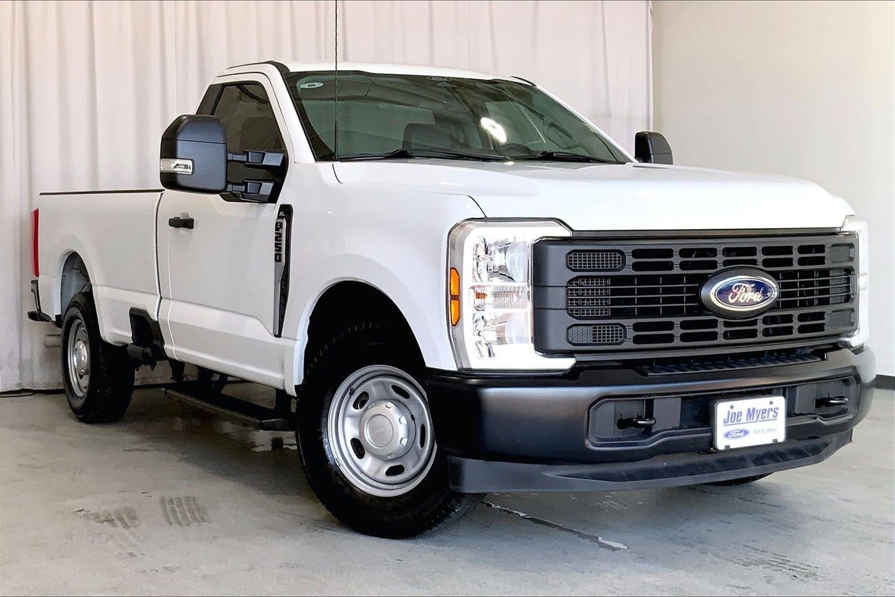 2024 Ford F-250 Super Duty XL's photo